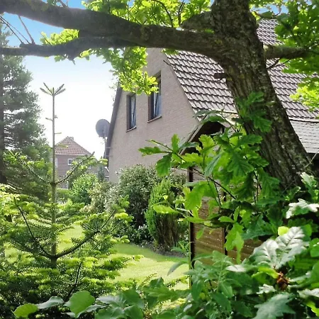 別荘 Mit Garten In