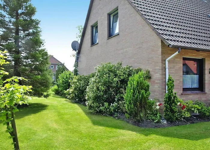 度假居 Mit Garten In